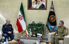 دیدار سردار سرلشکر باقری با سرلشکر موسوی به مناسبت روز ارتش