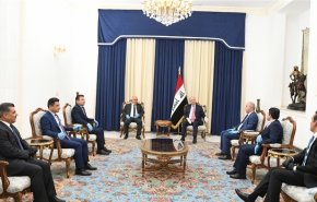 الرئيس العراقي يبحث مع وفد كردي تشكيل الحكومة الجديدة