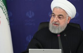 روحانی: در زمینه کیت های تشخیص بیماری کرونا و آنتی بادی، می توانیم صادر کننده باشیم/در روزهای سخت پیک بیماری کرونا، همه بخش ها پای کار بودند