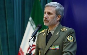 امیرحاتمی: تجهیزات ارتش برای مقابله با کرونا، از فناوری روز دنیا بهره می‌برد
