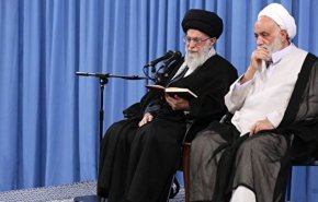 پاسخ رهبر انقلاب به نامه حجت‌الاسلام‌ قرائتی برای ترویج و تفسیر قرآن
