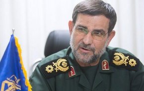 دریادار تنگسیری: کسی نمی‌تواند نام جعلی بر خلیج فارس بگذارد