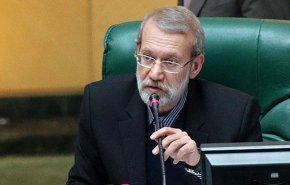 لاریجانی: برای همسان‌سازی حقوق بازنشستگان مشکل قانون نداریم