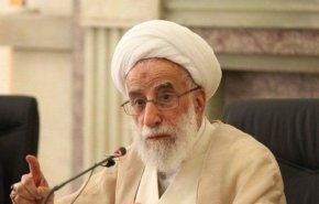 مسئولان نظامی به حادثه ناوچه کنارک رسیدگی کنند