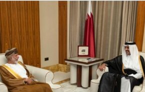 دیدار وزیر خارجه عمان با امیر قطر و تسلیم پیام سلطان هیثم
