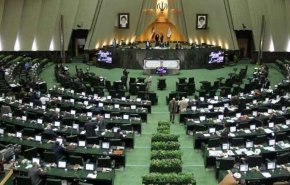 مجلس، وزارت کشور را مکلف کرد سازوکارهای فعالیت احزاب را به‌روزرسانی کند