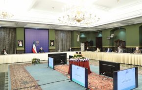 روحانی: قطعاً دکتر لاریجانی همچون گذشته در دیگر عرصه‌های نظام فعال خواهد بود/ رئیسی: خوشبختانه قوای سه‌گانه تاکنون همکاری مثبتی با هم داشتند/ لاریجانی: 3 قوه برای پس زدن توطئه دشمن،باید همکاری خود را افزایش دهند