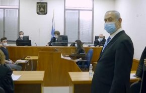 بدء محاكمة القرن.. نتنياهو يرفض الجلوس على مقعد المتهم