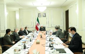 روحانی: مردم باید زندگی خود را با کرونا سازگار کنند/ ازسرگیری برخی فعالیت‌های اجتماعی