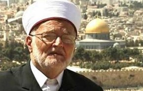 رژیم صهیونیستی خطیب مسجدالاقصی را به چهار ماه تبعید محکوم کرد

