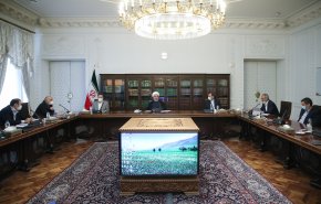 روحانی: آزادسازی سهام عدالت اقدام بزرگی بود که با تلاش دولت اتفاق افتاد
