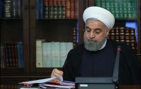 روحانی 6 قانون مصوب مجلس را برای اجرا ابلاغ کرد