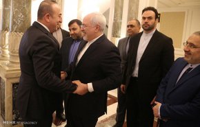 ظریف: ایران و ترکیه در حوزه‌های مختلف روابط نزدیک دارند
