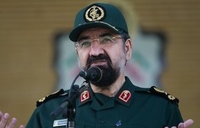 رضایی: ماهواره نظامی ما از بالای سر آمریکا و اسرائیل عکس‌های دقیق می‌فرستد
