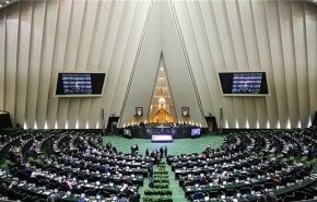 وزيرا الدفاع والداخلية يحضران اجتماع البرلمان الايراني غدا