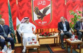 هل تنازل تركي آل شيخ عن خلافاته مع الأهلي المصري؟