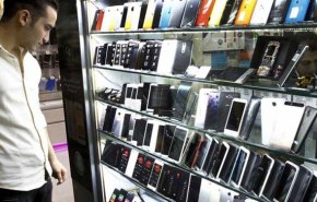 ممنوعیت واردات گوشی‌ تلفن همراه بالای 300 یورو به گمرکات ابلاغ نشده است
