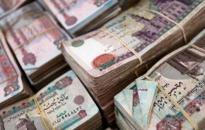 النيابة المصرية تستجوب 8 متهمين بغسل 75 مليون جنيه 
