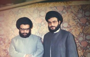 تصویر دیده نشده از شهید المهندس در کنار دو دبیرکل حزب الله