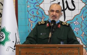 سرلشکر سلامی: قرارگاه سازندگی خاتم‌الانبیاء(ص) نقطه اعتماد و اتکای جامعه است/ سختی‌ها را دور می‌زنیم
