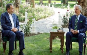 عراقچی با عبدالله عبدالله دیدار و گفت و گو کرد