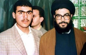 لحظه غم انگیز وداع سید حسن نصرالله با پیکر فرزندش «هادی»+فیلم