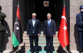 دیدار وزیر کشور دولت وفاق ملی لیبی با وزیر دفاع ترکیه
