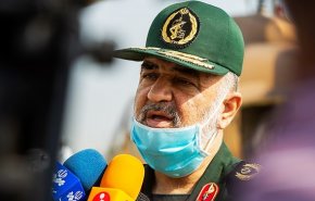 سرلشکر سلامی: توسعه تسلیحات ما منطبق با شناخت نقاط ضعف و قوت دشمن است
