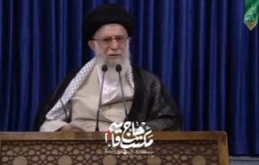 فیلم | روایت رهبر انقلاب از کمک شهید سلیمانی و شهید ابومهدی و وصل کردن دو طرف مرز در کمک به مردم