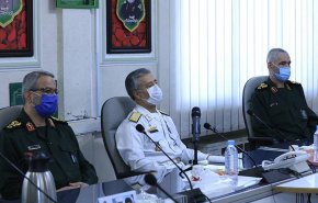 دریادارسیاری: وحدت بین ارتش و سپاه ناگسستنی است