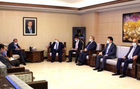 دستیار ارشد ظریف با وزیر خارجه سوریه دیدار کرد

