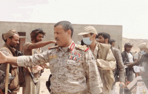 وزیر دفاع یمن: در صورت پافشاری متجاوزان به تداوم حملات علیه یمن، آمادگی آغاز مرحله دردناک تر را داریم