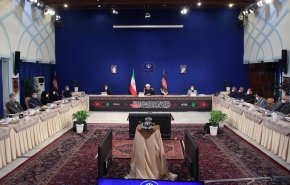 ملت ایران با فرهنگ عاشورایی در مقابل توطئه های قدرت های بزرگ پیروز شده است/ بزرگترین طرح های توسعه ای کشور در شرایط تحریم حداکثری افتتاح شده است