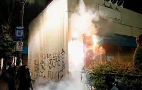 خشونت و درگیری در اعتراضات پورتلند آمریکا

