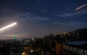 واکنش پدافند سوریه به تجاوز جنگنده‌های رژیم صهیونیستی