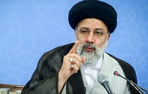 رئیسی: اطلاعات محرمانه‌ای داریم که آمریکا و اروپا حامی قاچاقچیان مواد مخدر هستند/ مشاور دبیر ستاد مبارزه با مواد مخدر: ایران به تنهایی ۹۰ درصد تریاک دنیا را کشف و ضبط می‌کند