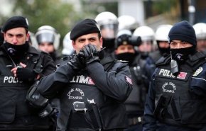 تركيا تعتقل زعيم 'داعش' في دياربكر