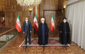 همواره همکاری و هماهنگی سه قوه می تواند به رفع و حل سریعتر مشکلات کشور کمک کند/ بررسی مهمترین مسایل کشور در جلسه سران قوا