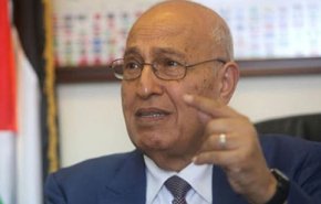 مشاور محمود عباس: امارات حق ندارد در مسائل مسجد الاقصی دخالت کند/ دولت ابوظبی نباید حقوق ملت فلسطین را بازیچه قرار دهد