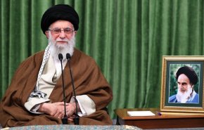 ارتباطی تصویری فرمانده معظم کل قوا در محفل یادگاران دوران دفاع مقدس