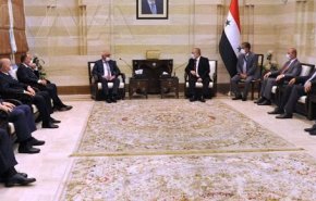 عرنوس يلتقى مع الوفد الأبخازي لبحث تطوير العلاقات الثنائية