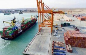 إيرادات أم قصر الأوسط تخطت 5 مليارات دينار ليوم واحد