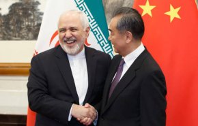 ظریف با همتای چینی خود دیدار کرد