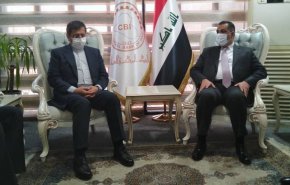  رئیس کل بانک مرکزی عراق بر حل مسائل بانکی با ایران تاکید کرد