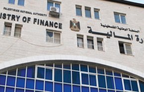 واشنطن والمطبعون يسلطون سيف المنح على رقبة السلطة الفلسطينية لتركيعها