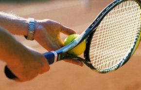 دورة تنس داخلية في النادي اللبناني للسيارات والسياحة