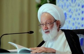 آیت‌الله عیسی قاسم: سکوت در برابر کمترین اهانت به ساحت مقدس پیامبر (ص) جایز نیست