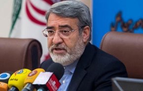 رحمانی فضلی: برای مهار کرونا، نظارت همراه با برخورد اجرایی می شود/ غربالگری گسترده باید در اولویت باشد