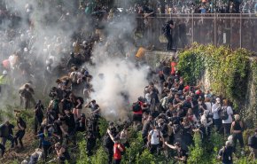 ادامه سرکوب آمریکایی‌های معترض به نژادپرستی در فیلادلفیا
