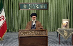 سیاست ما درباره آمریکا با رفت‌وآمد اشخاص تغییر نمی کند، باید قوی شویم تا مأیوس شوند/ دفاع دولت فرانسه از وحشی‌گری فرهنگی روی دیگر سکه دفاع از منافقین و صدام است/ تروریست‌ها به مرزها نزدیک شوند برخورد قاطع می شود